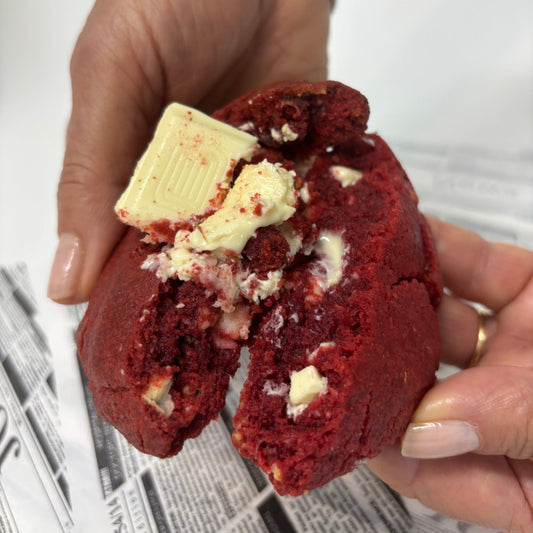 LokoCookie_Red Velvet & Brigadeiro Cream Cheese