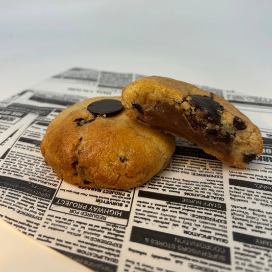 Cookie Baunilha recheado com Brigadeiro