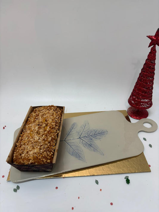 Caseirinho Laranja e Amêndoas na Tábua de Servir