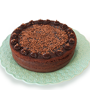 Pool Cake - Chocolate com Brigadeiro